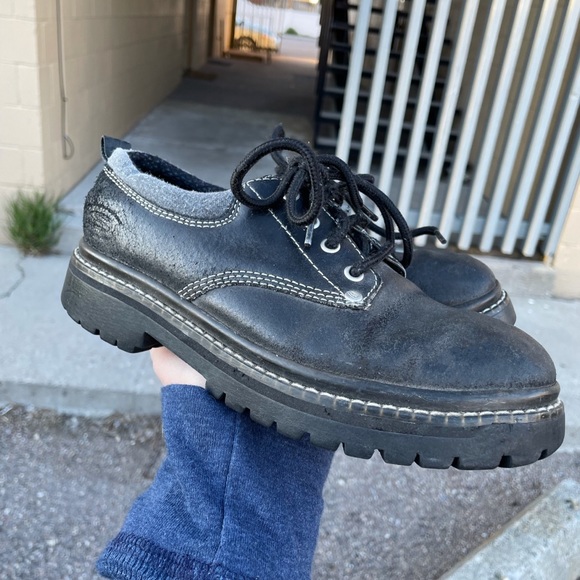Skechers Shoes - Y2K Chunky Heel Black Vintage Skechers